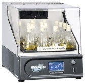 Шейкер-инкубатор с охлаждением, 90 л, ампл. 19 мм, 25-500 об/мин, до 80 °C, Innova 40R, Eppendorf