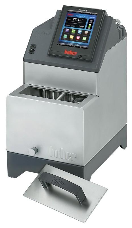 Oхлаждающий/нагревающий термостат Huber Ministat 125w, температура -25...150 °C, объем ванны 2,75 л