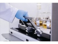 Шейкер-инкубатор, 280 л, ампл. 25 мм, 20-400 об/мин, до 80 °C, Innova S44i, Eppendorf