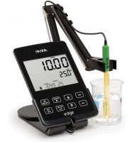 Универсальный прибор HI2030-02 edge в комплекте с датчиком проводимости