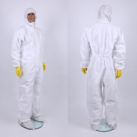 Комбинезон для работ с радиоактивными и химически токсичными веществами.