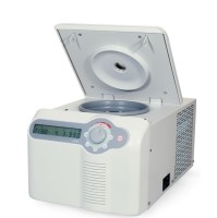 Центрифуга лабораторная с охлаждением ULAB UC-2040R