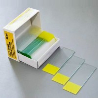 Стекло для микропрепаратов, предметное СП-7109, с полиров. краями и желтой полосой, 26*76 мм., толщ. 1,0 мм.