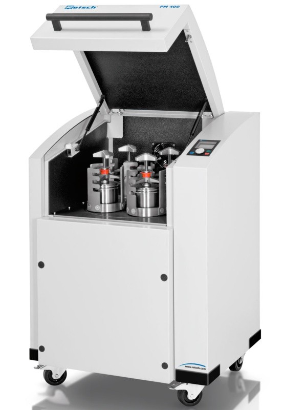 Планетарная шаровая мельница Retsch PM 400 MA на 4 рабочих места, соотношение скоростей 1:-3, 220–230 В, 50/60 Гц