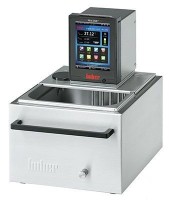 Термостат жидкостный, до +200 °С, 8,5 л, открытая ванна из н/ж стали, внешняя и внутренняя циркуляция, CC-208B, Huber