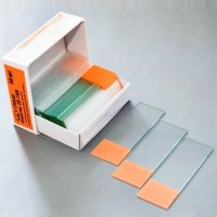 Стекло для микропрепаратов, предметное СП-7109, с полиров. краями и оранжевой полосой, 26*76 мм., толщ. 1,0 мм.