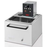 Термостат нагревающий Huber KISS 215B, температура (-30) 25...200 °C, объем ванны из нерж.стали 15 л