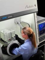 Бокс контролируемой атмосферы Protector, материал корпуса из стекловолокна, с HEPA-фильтрами, комбинированный, с контролем процессов заполнения газом/вакуумирования, Labconco