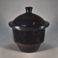 Эксикатор 2-180 мм., темное стекло