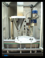 Дозатор порошков автоматический с укупоркой, 1920 шт./ч, RAV06, RavSistemi