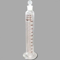 Цилиндр 2-2000-2 на стекл. осн., с пришл. пробк.