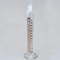 Цилиндр 2-250-2 на стекл. осн., с пришл. пробк.