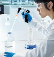 Дозатор пипеточный электрический, 1-100 мл, сменный наконечник, регулируемая скорость, Midi Plus, Biohit