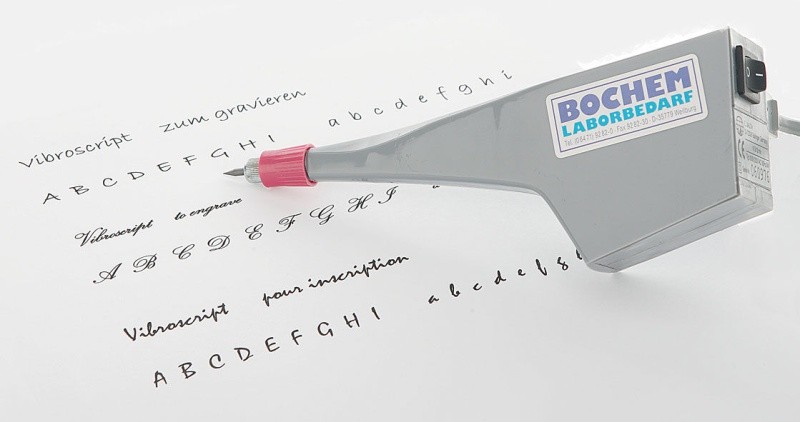Виброперо Bochem, с частотой 6000 мин-1, 220 В, пластмасса