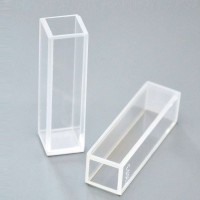 Кювета 10*10 мм., кварцевая, прозр. стенки
