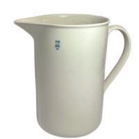 Кружка фарфоровая с носиком № 5, 2000 мл. 