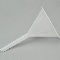 Воронка диам. 90 мм., высота 155 мм., п/п