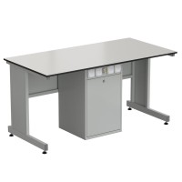 Стол ученический с сервисной стойкой, с электрикой 1500х750х760, раб. поверхность - LABGRADE