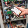 testo 550s Комплект 3 с заправочными шлангами - Умный цифровой манометрический коллектор, смарт-зонды зажимы температуры и набор из трёх заправочных шлангов