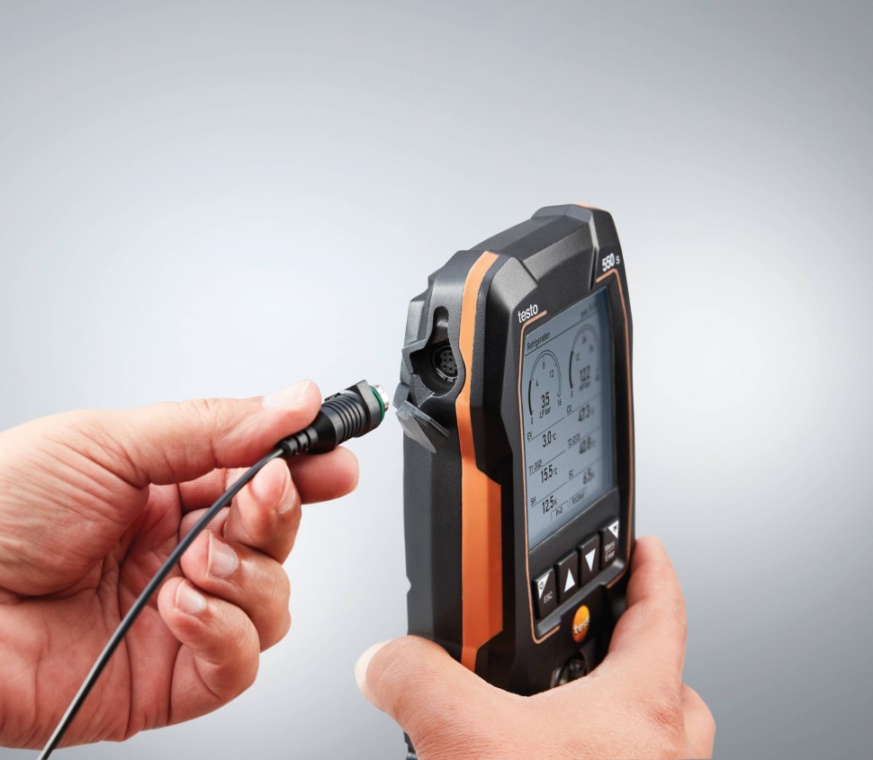 testo 550s Комплект 3 с заправочными шлангами - Умный цифровой манометрический коллектор, смарт-зонды зажимы температуры и набор из трёх заправочных шлангов