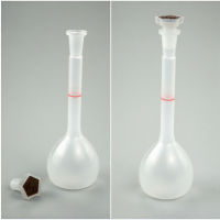 Колба мерная 100 мл., с пробкой, п/п, Kartell