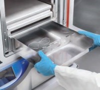 Лиофильная сушилка, до - 85 °C, 2,5 л, 1,8 л/сутки, настольная, с охлаждающимися полками, FreeZone Triad, Labconco