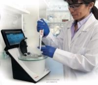 Спектрофотометр, 190-850 нм, от 1 мкл, 1-канальный, сканирующий, кюветное отделение, NanoDrop OneC со стартовым набором, Thermo FS (аналог арт. BRED-1000С, Blue-Ray Biotech)