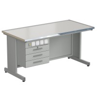 Стол преподавателя с подвесной тумбой и электрикой 1515х750х760, раб. поверхность - LABGRADE-лайт