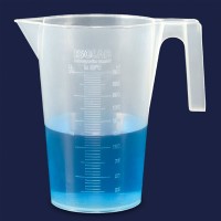 Кружка мерная ISOLAB 500 мл, рельефная шкала, PP