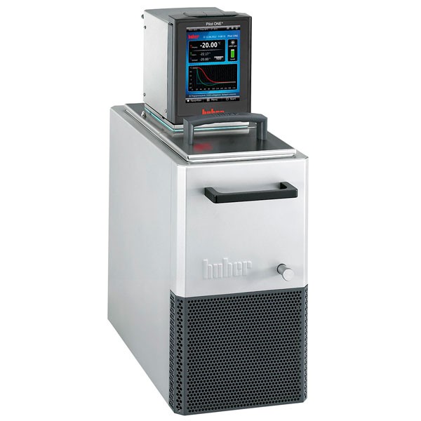 Oхлаждающий/нагревающий термостат Huber CC-K6s, температура -25...200 °C, объем ванны 4,5 л